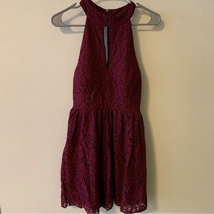 Windsor Crimson Lace Halter Dress Size Medium
